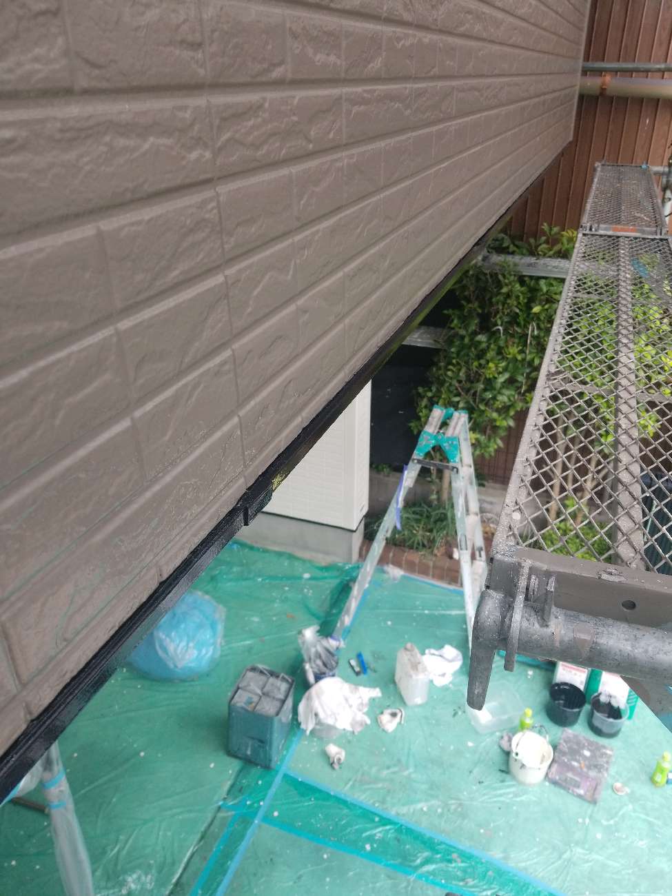 土台水切り塗装完工