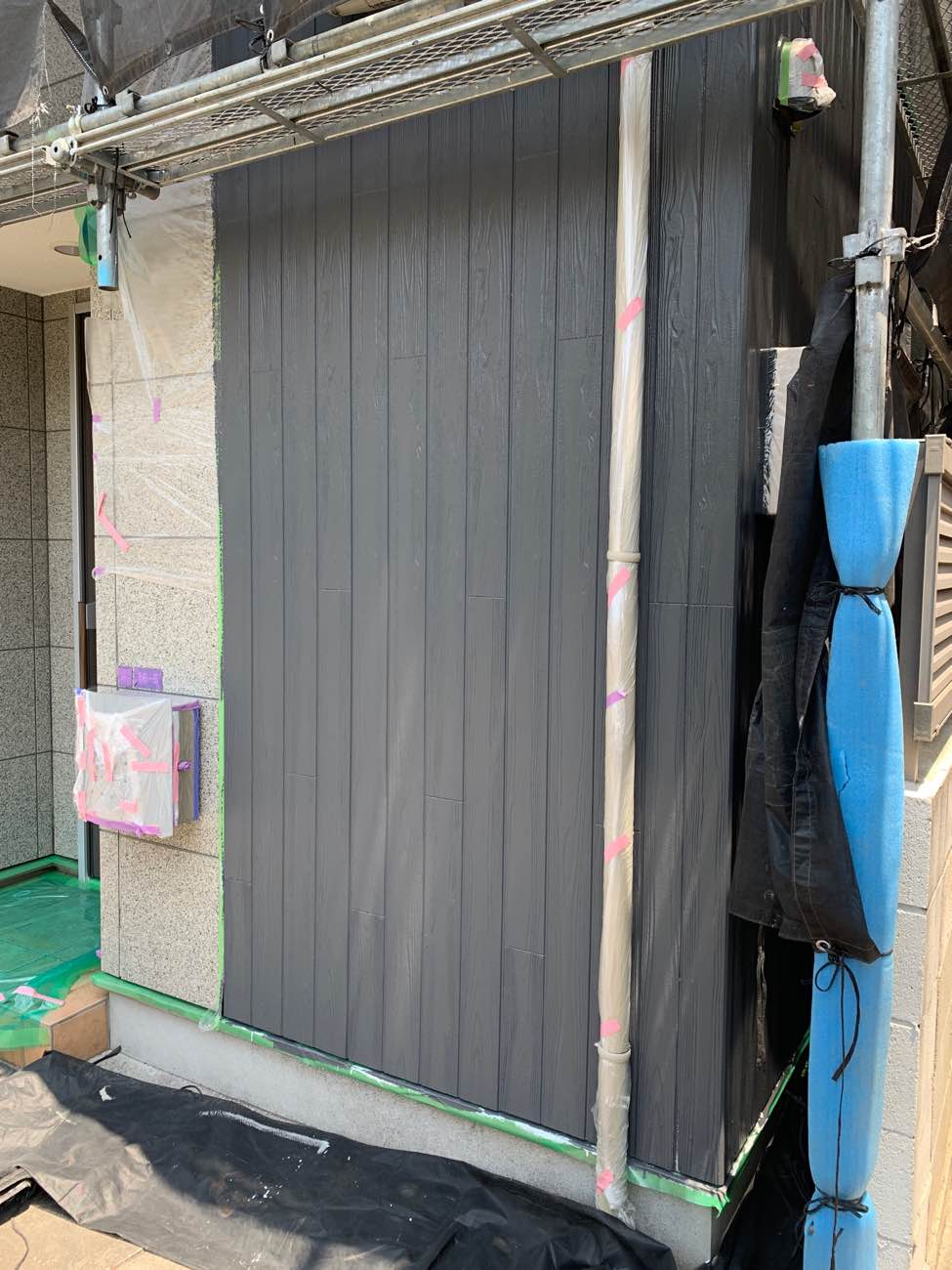 外壁の上塗り塗装