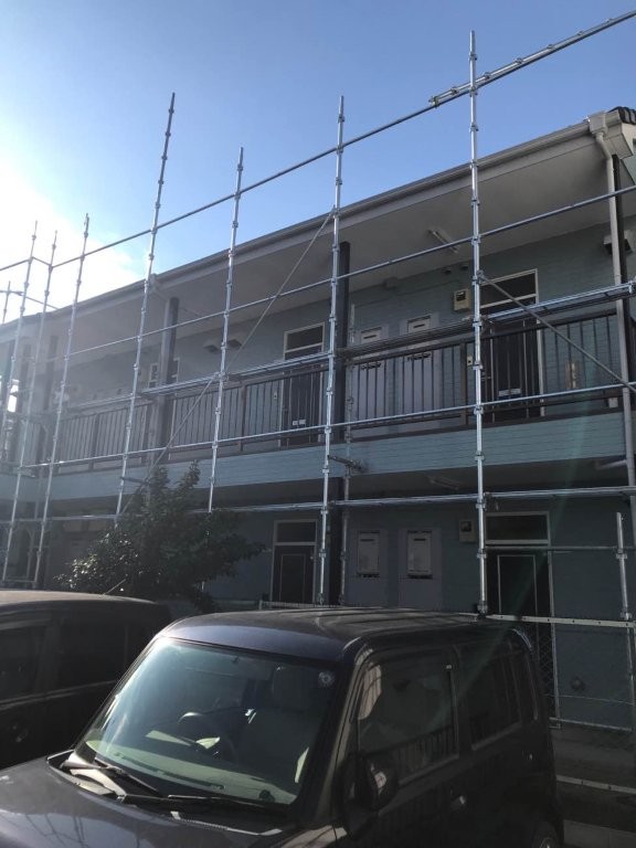 埼玉県越谷市東大沢 Cアパート 足場解体前の共用廊下側全景