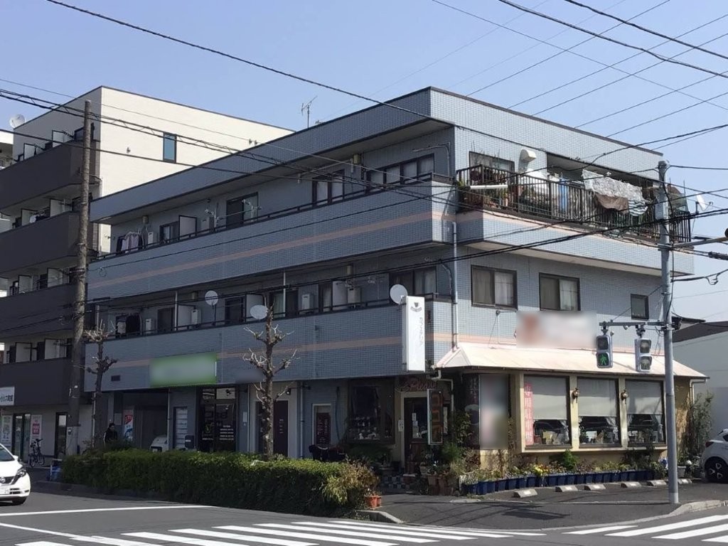 東京都足立区南花畑 フラワーフィールドマンション 外装改修前の建物全景
